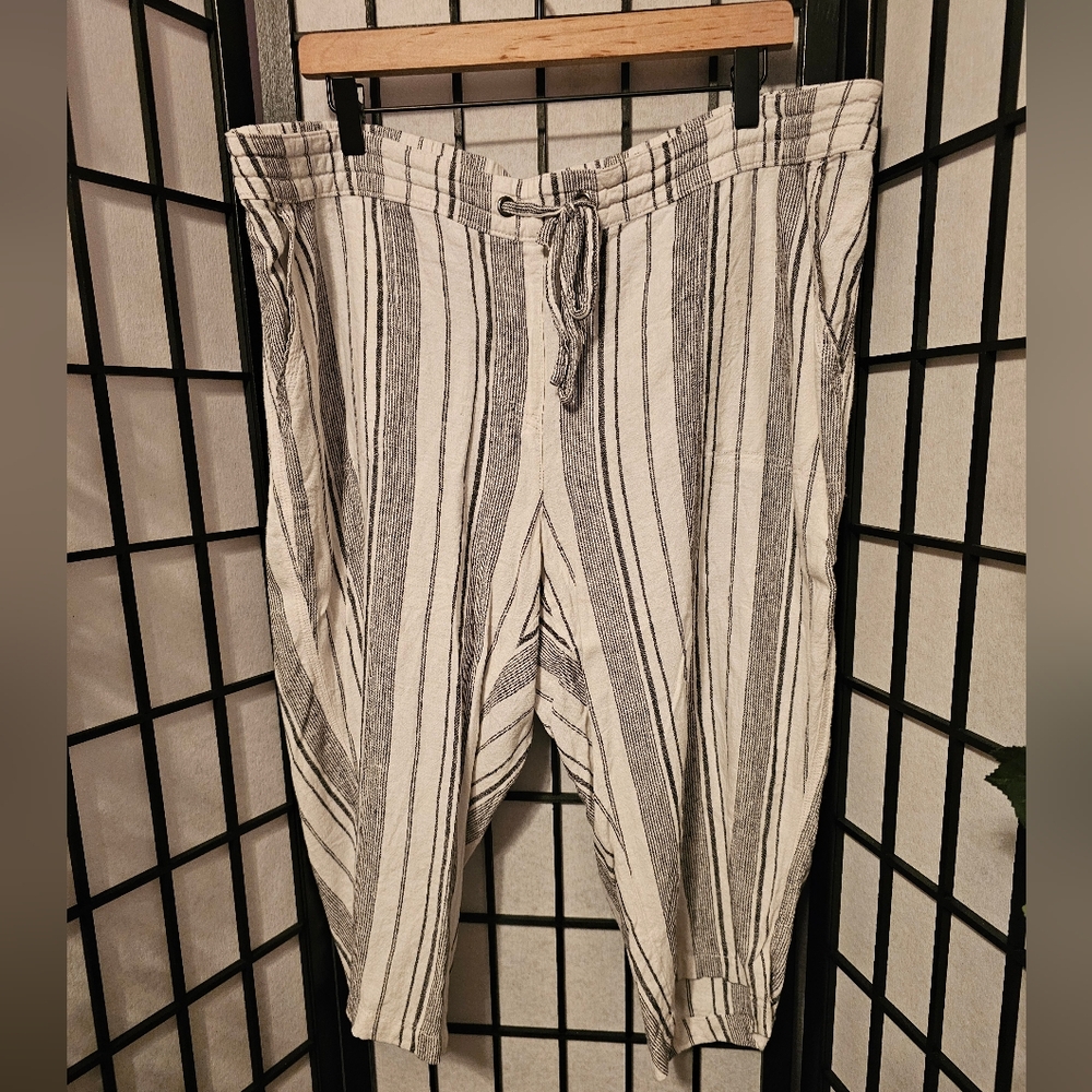 PER SE Linen Beach Stripes Capris 1X women’s‎